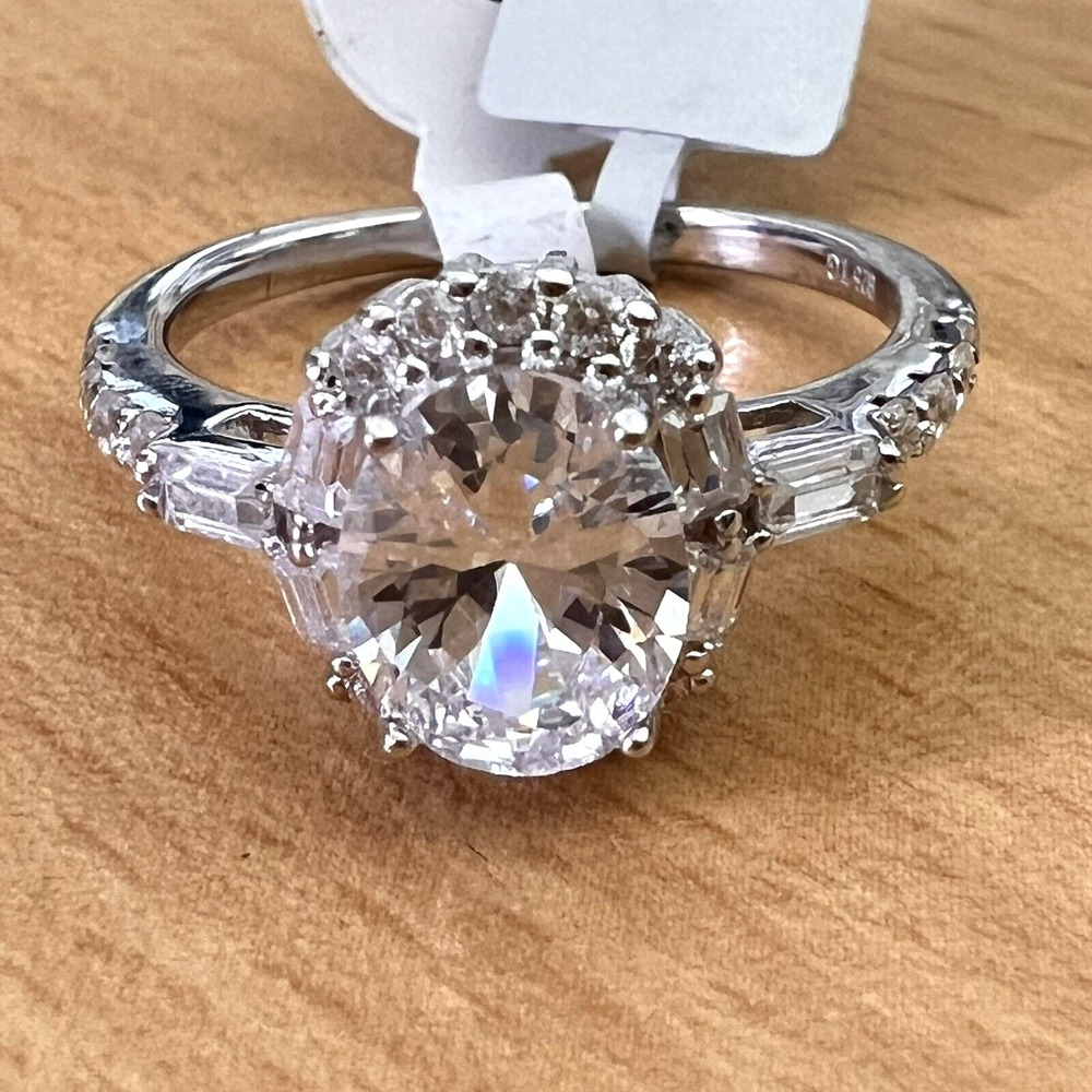 TG 925 Sterling Silver Oval Halo Cubic Zirconia‎ Baguette Accent Ring Size 8